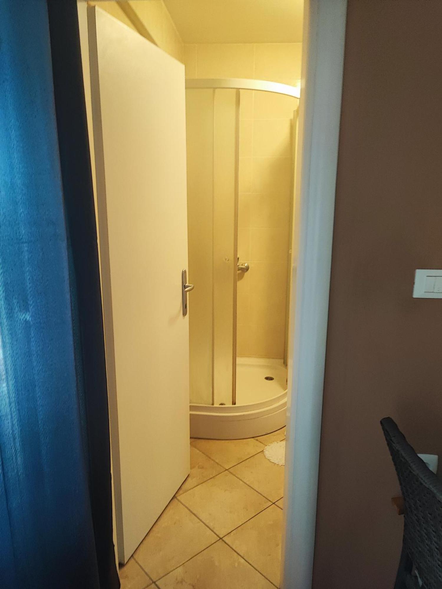 Ferienwohnung Happy Basset Terrace Makarska Exterior foto