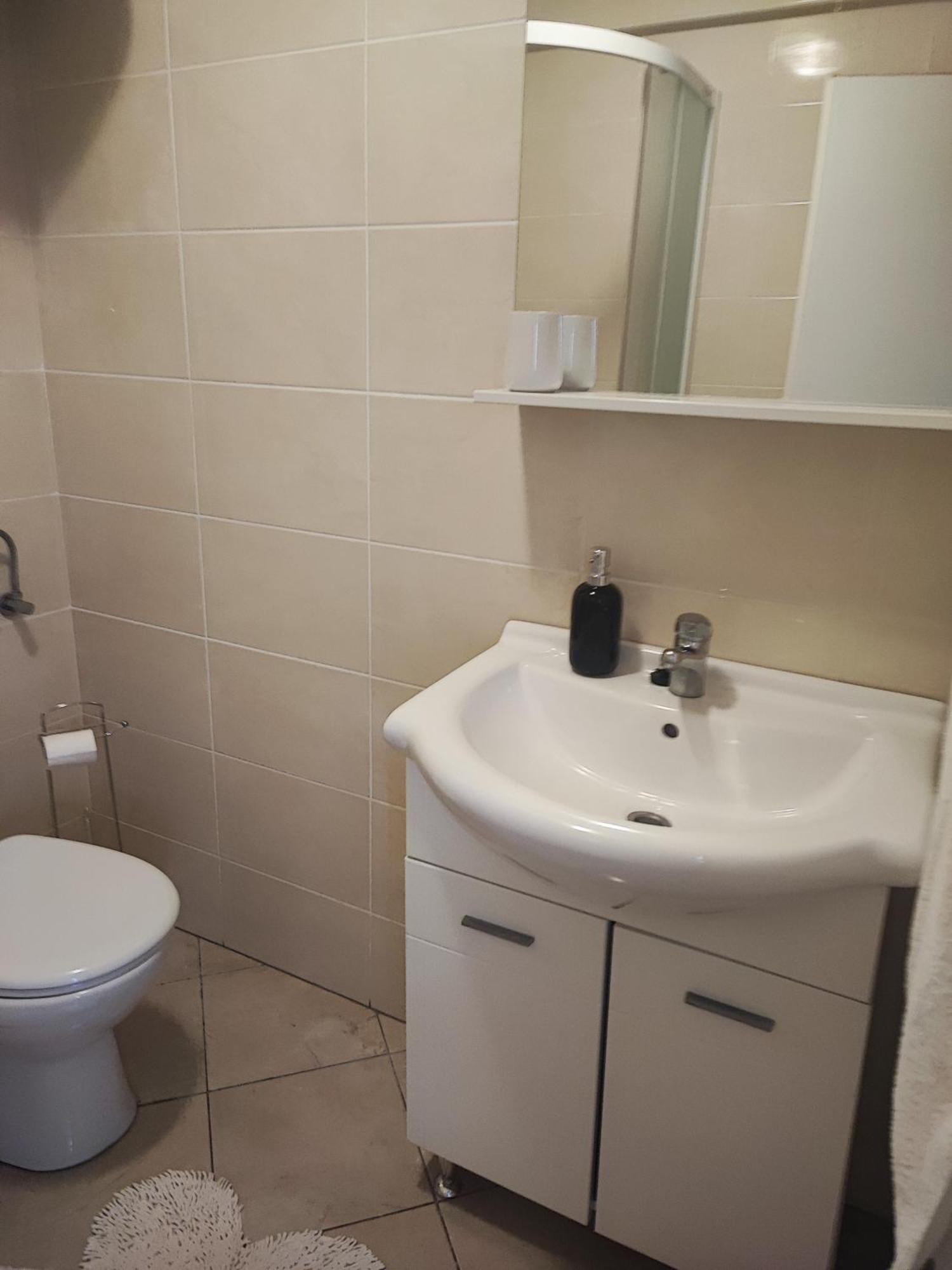 Ferienwohnung Happy Basset Terrace Makarska Exterior foto